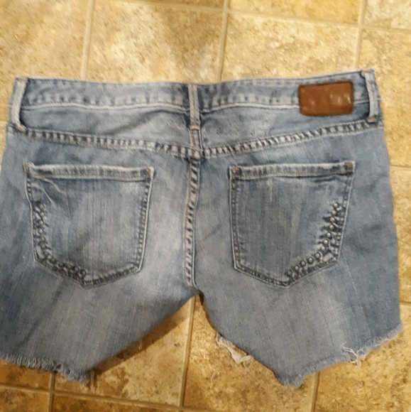 Converse One Star Cut Off Jean Shorts. - Picture 3 of 7